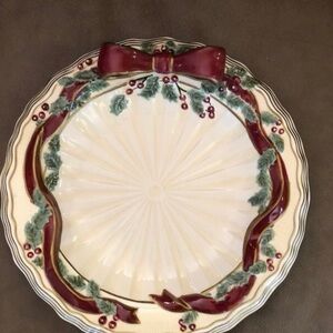 NWOT- Christmas “Holly” 9” Decorative plate- in perfect condition- NEW